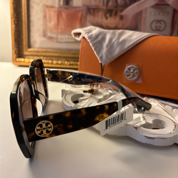 Tory Burch TY 7191F NEW Sunglasses Brown w/case and Dust bag - Picture 4 of 10